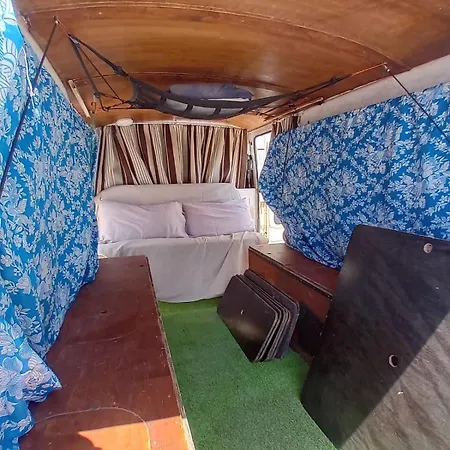 アパート Vintage Camper Explore Driving Mallorca - Full Equip *